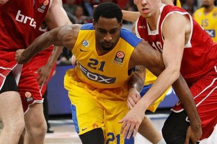 Όλα τα ‘χει η Μακάμπι, έχασε κι έναν ψηλό