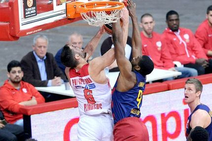 Ολυμπιακός – Μπαρτσελόνα 74-62
