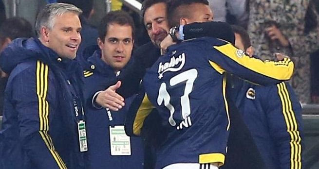 Σε έκσταση ο Περέιρα: Δείτε πώς πανηγύρισε!