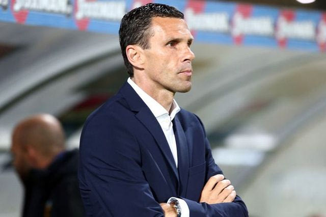 “Ο Πογέτ ενδιαφέρεται να δουλέψει στη Σουόνσι”