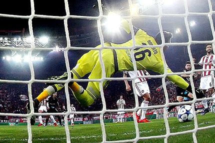 Ο Τσεχ, ο Ζιρού και τα 8 εκ. του Κάμπελ…