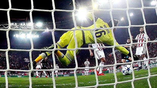 Ο Τσεχ, ο Ζιρού και τα 8 εκ. του Κάμπελ…