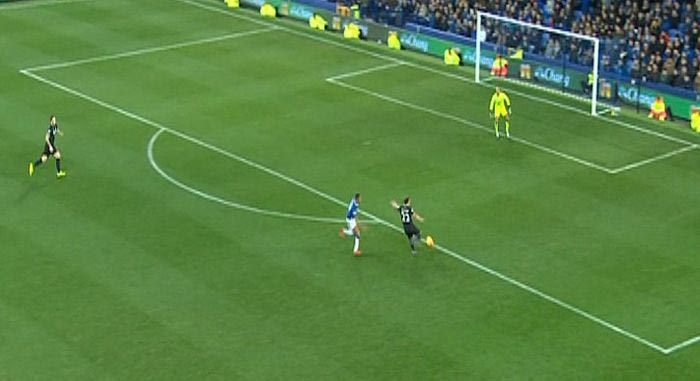 VIDEO: Η γκολάρα του Σατσίρι κόντρα στην Έβερτον