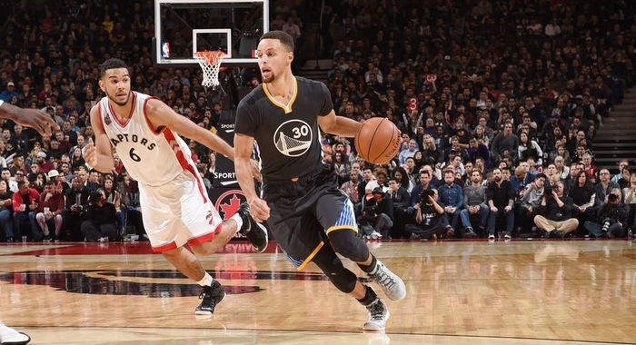 Στο 21 και συνεχίζουν οι Γουόριορς, νίκη και για Μπακς