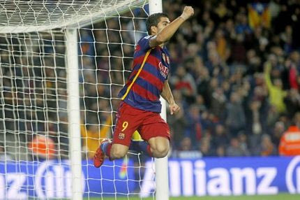 Το εκπληκτικό γυριστό γκολ του Σουάρες