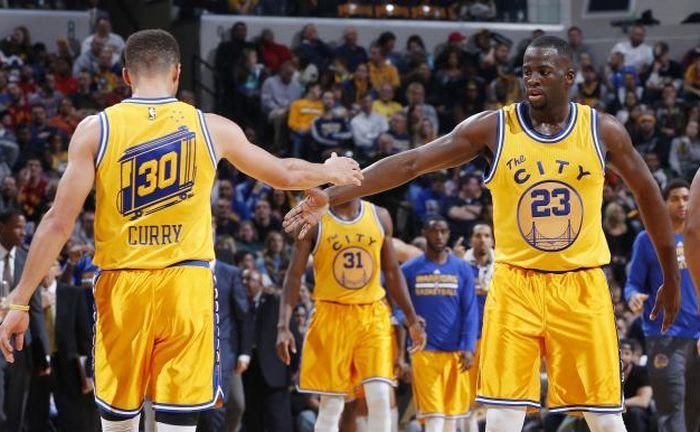 Οι Χάρλεμ Γκλομπτρότερς τρολάρουν τους Γουόριορς