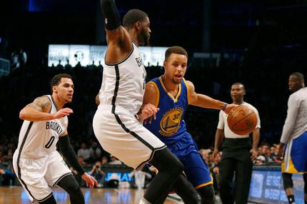 Έκαναν το 22-0 και συνεχίζουν οι Γουόριορς