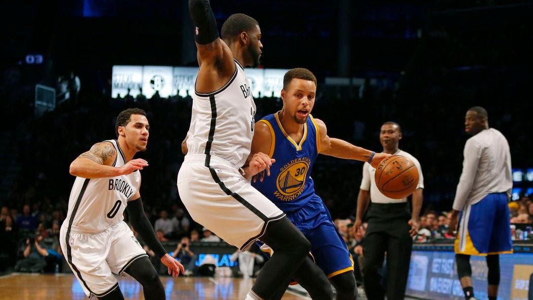 Έκαναν το 22-0 και συνεχίζουν οι Γουόριορς