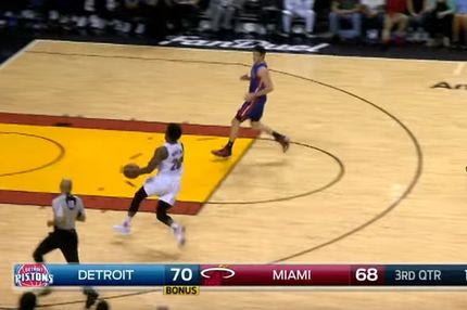 Πόσα βήματα έκανε για να καρφώσει ο Γουίνσλοου;