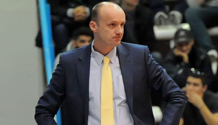 Ζντοβτς: “Αναλαμβάνω την ευθύνη, οι παίκτες μου είναι γενναίοι”