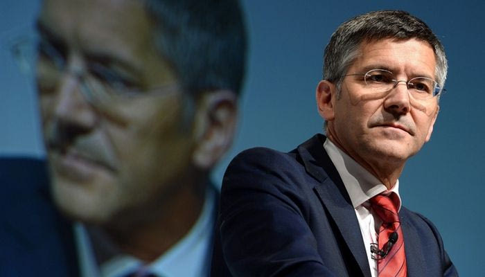 Ο Γενικός Διευθυντής της Adidas “τα έχωσε” στον Φαν Χάαλ