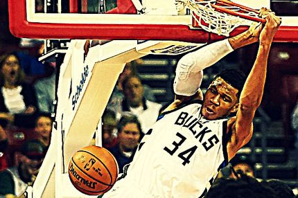 VIDEO: Τα κορυφαία καρφώματα του Αντετοκούνμπο στη σεζόν