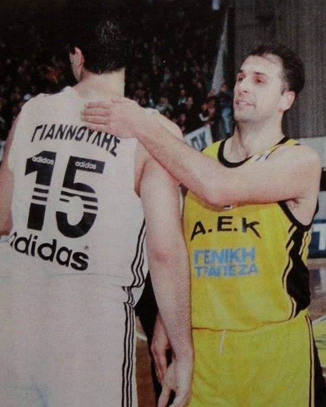 Οι δύο “Δικέφαλοι” και ο Μπάνε