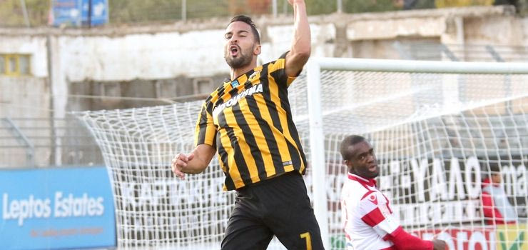 ΓΚΟΛΑΡΑ με τακουνάκι ο Μπαρμπόσα