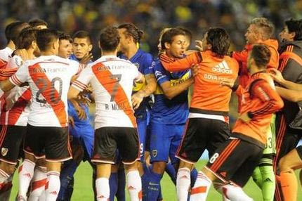 VIDEΟ: Πέντε αποβολές στο… φιλικό Μπόκα-Ρίβερ