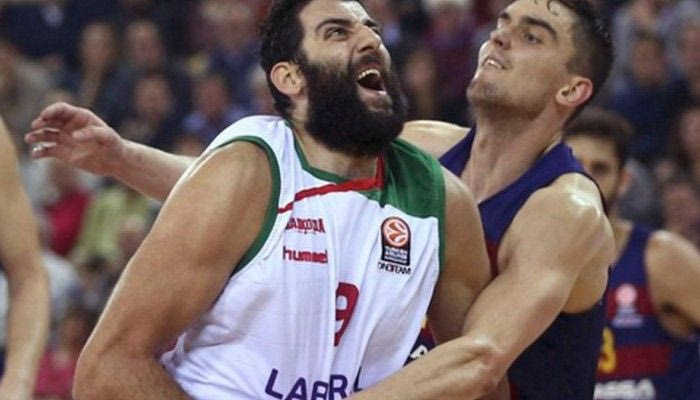 Απίθανος Μπουρούσης στη Βαρκελώνη, o Αστέρας έκανε τη ζημιά στον Μπαρτζώκα