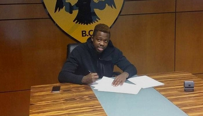 Υπέγραψε κι ανακοινώθηκε ο Μπράουν