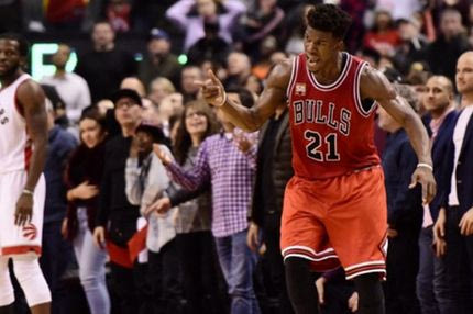 VIDEO: Το show του “ταύρου” Μπάτλερ με τους 40 σ’ ένα ημίχρονο