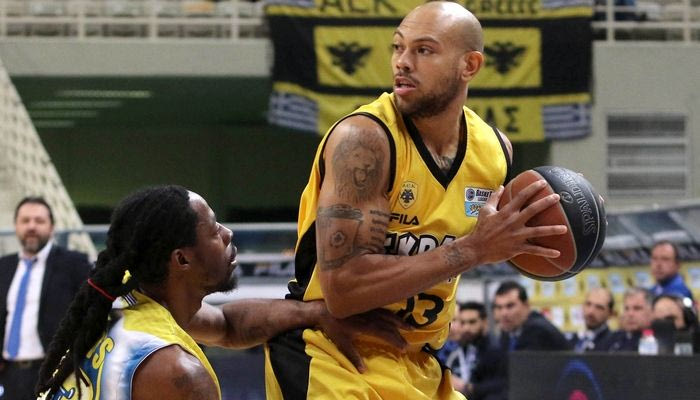 “Πάνοπλη” η ΑΕΚ κόντρα στον Κόροιβο