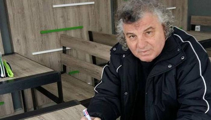 O Χατζηπαναγής στο πλευρό του Κυζερίδη