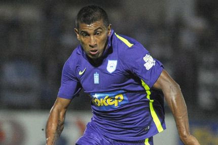 Τσάβες: “Δεν μίλησα με ΑΕΚ, ΠΑΟΚ”