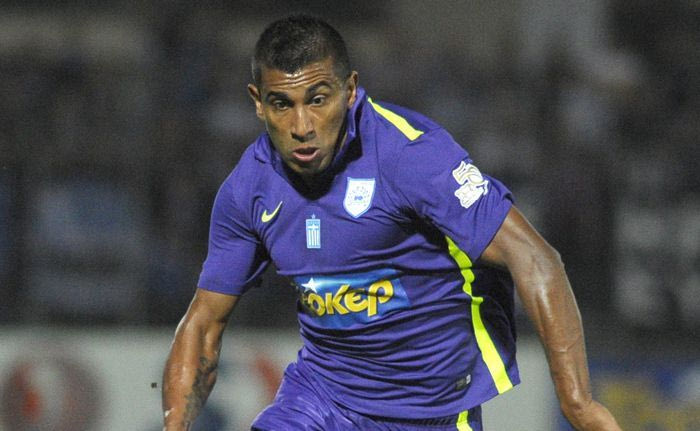 Τσάβες: “Δεν μίλησα με ΑΕΚ, ΠΑΟΚ”