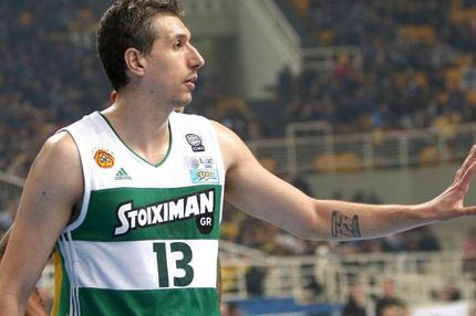 Με νέο… λουκ ο Διαμαντίδης