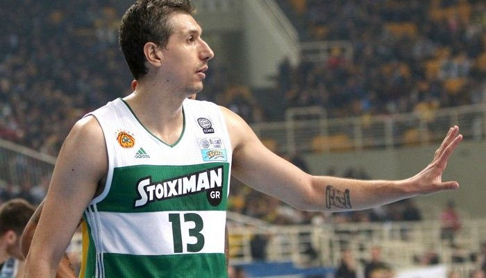 Με νέο… λουκ ο Διαμαντίδης