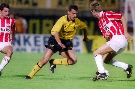 “Γκρεμίσατε το γήπεδό σας;”