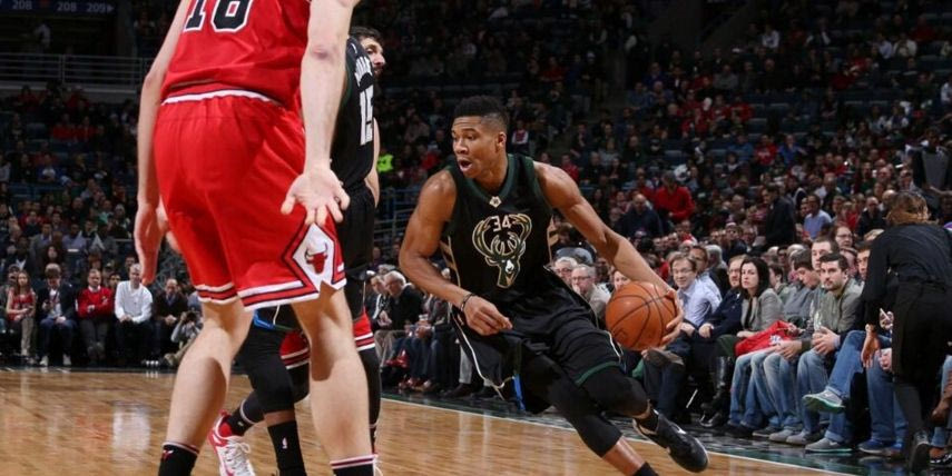 Οι Μπακς υπέταξαν τους Μπουλς, double-double ο Αντετοκούνμπο