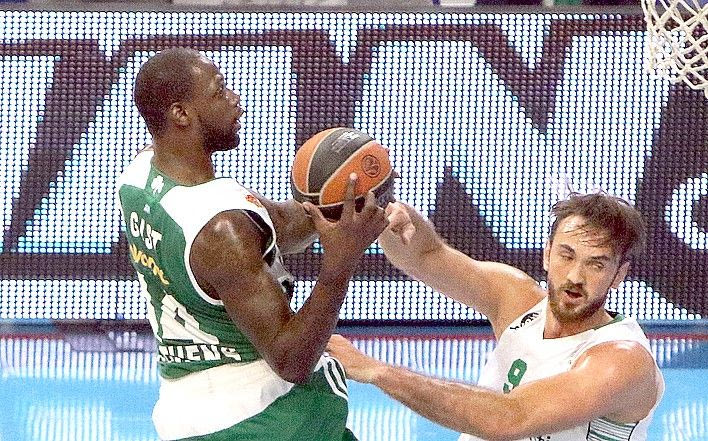 Γκιστ και Παπαπέτρου στο top-10 της Ευρωλίγκας