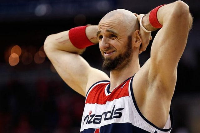 Ξεκαρδιστικό: Είδε τον ουρανό… σφοντύλι ο Γκόρτατ
