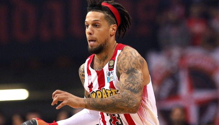 Ανακούφιση για Χάκετ