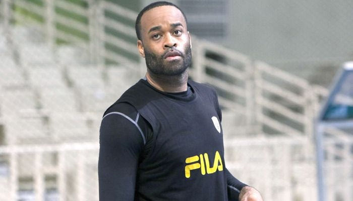 Με Χέρστον απέναντι στο Λαύριο