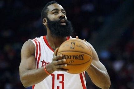 VIDEO: Ο Χάρντεν παίζει άμυνα με τα μάτια…κυριολεκτικά