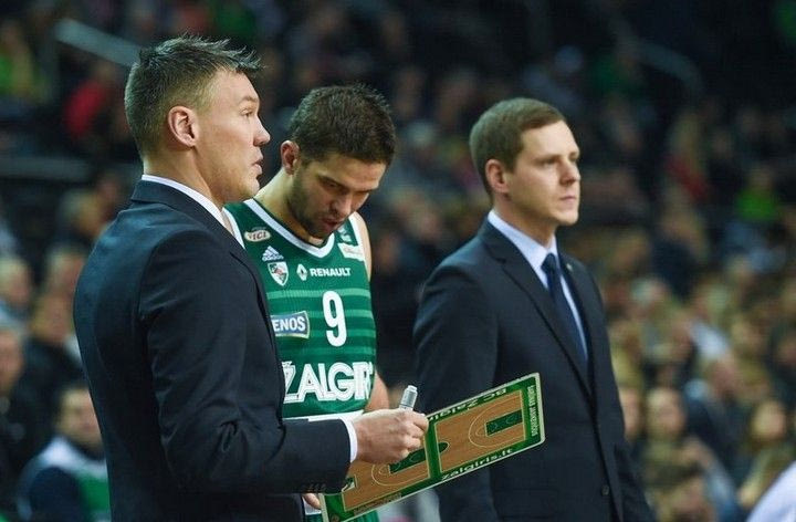 Αντίπαλοι Ολυμπιακού: Ντεμπούτο με νίκη ο Σάρας, μπορεί και χωρίς Μπουρούση η Μπασκόνια