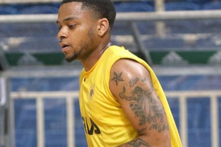 Απολογήθηκε και συνεχίζει στην ΑΕΚ ο Κούπερ