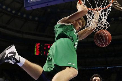 Και ο Κουζμίνσκας και Ερνανγκόμεθ στο ΝΒΑ: Υπογράφουν στους Νικς