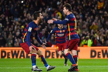 Φάση των 16: “Τεσσάρα” με σούπερ Μέσι η Μπαρτσελόνα