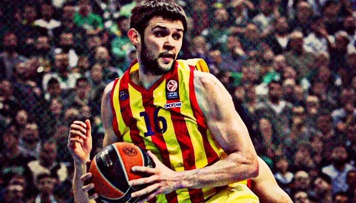 “Με το ένα πόδι στην Μπαρτσελόνα ο Παπανικολάου”