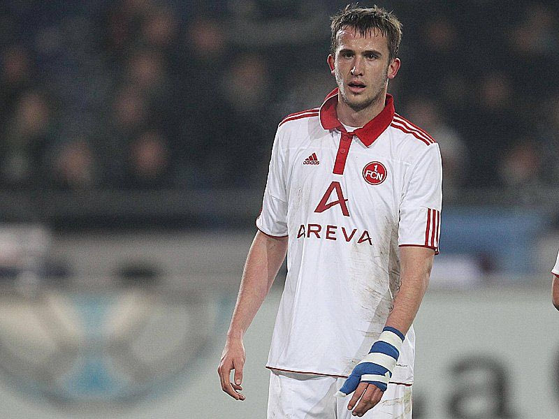 “Συζητάμε με ΑΕΚ για Πέκχαρτ”