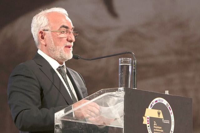 Απόλυτη στήριξη Σαββίδη σε Τούντορ!