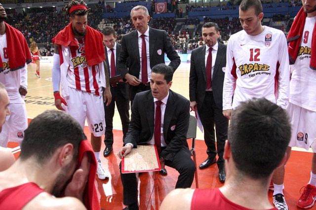 Σφαιρόπουλος: “Πιο δυνατά στο δεύτερο ημίχρονο”