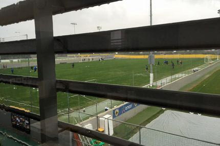 Eπιπλέον γήπεδα και πλάνο για ξενώνα στα Σπάτα