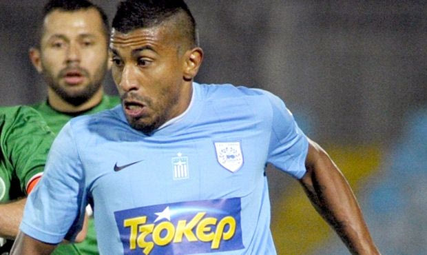 Βρήκε ομάδα και υπέγραψε ο Τσάβες