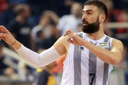 Συνεχίζει πλήρης ο ΠΑΟΚ