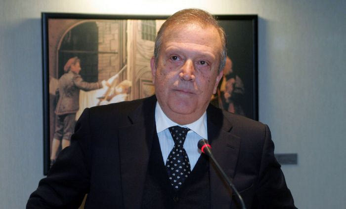 Βεζυρτζής: “Γι αυτό φεύγω”