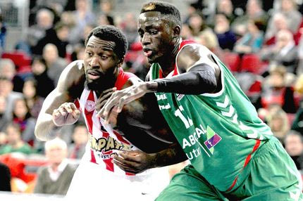 Μπασκόνια – Ολυμπιακός 76-82