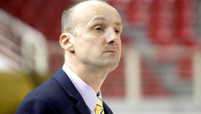 Ζντοβτς: “Όλη η πίεση πέφτει πάνω μας”