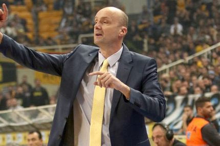 Ζντοβτς: “Έχουμε πρόβλημα, δεν βιαζόμαστε όμως”